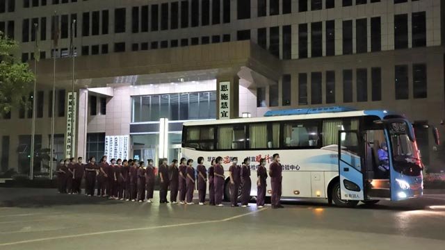 54岁女医生奋战一线，守护恩施！齐心抗疫，他们每个人都了不起！