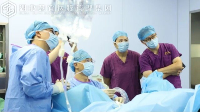 【恩施州首例】超微创治疗良性前列腺增生——经尿道前列腺悬扩术